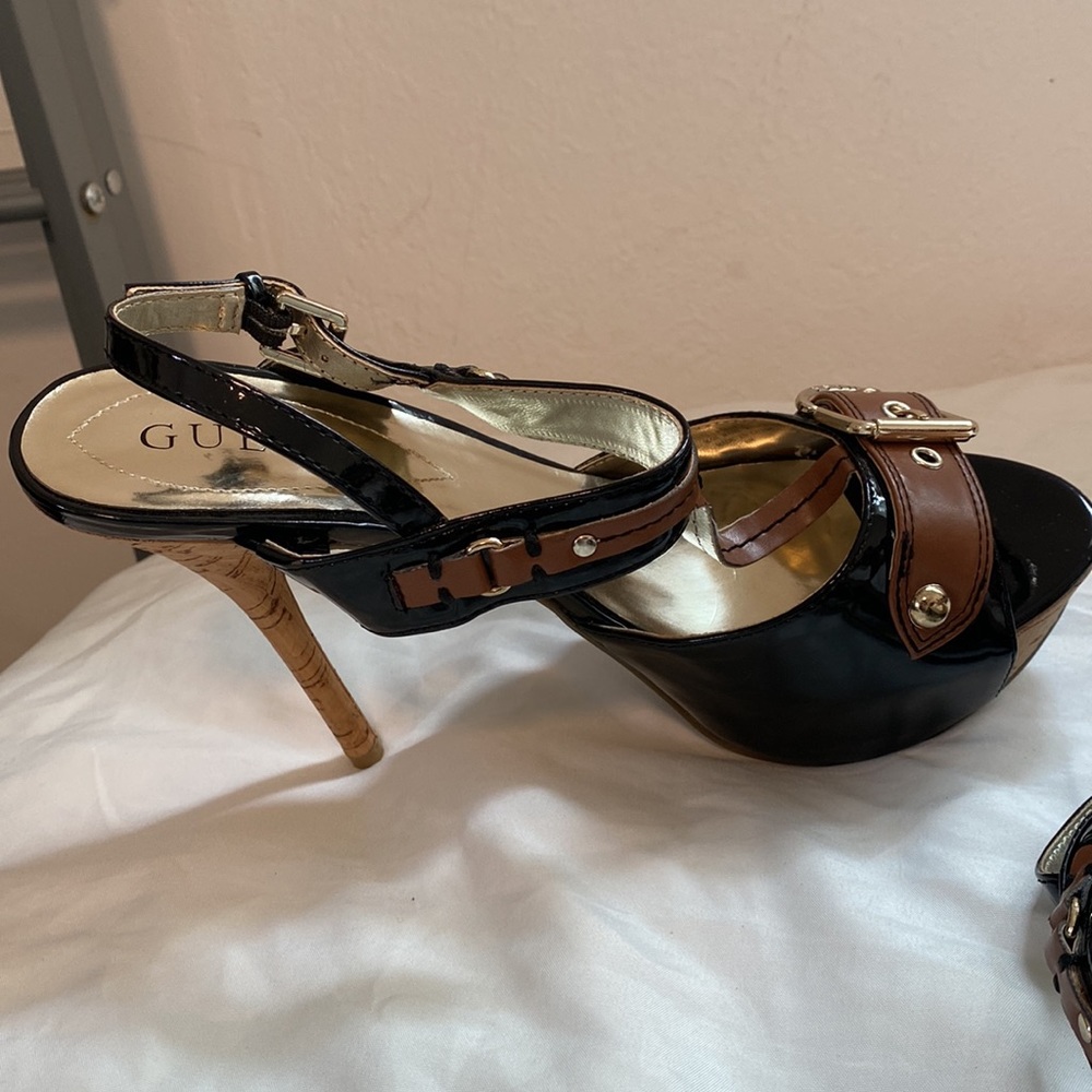 NWT.  Guess TStrap Heels 8 - Picture 5 of 6